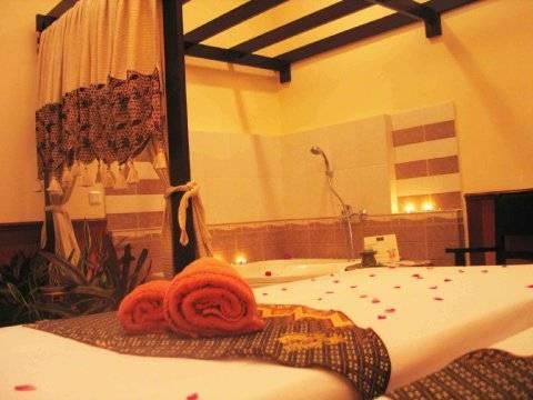 Ciputra Golf, Club & Hotel Surabaya Buitenkant foto